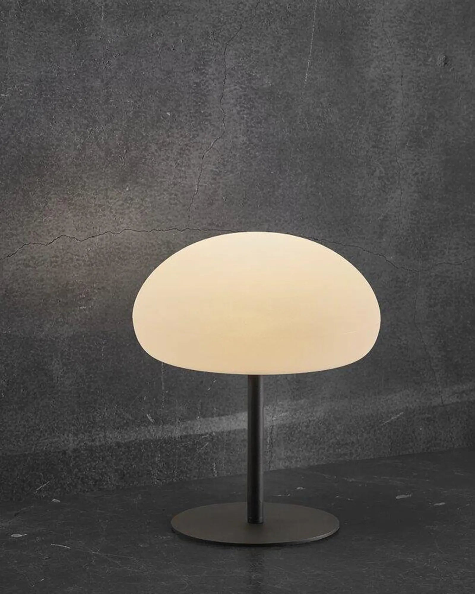 Sponge Table Lamp