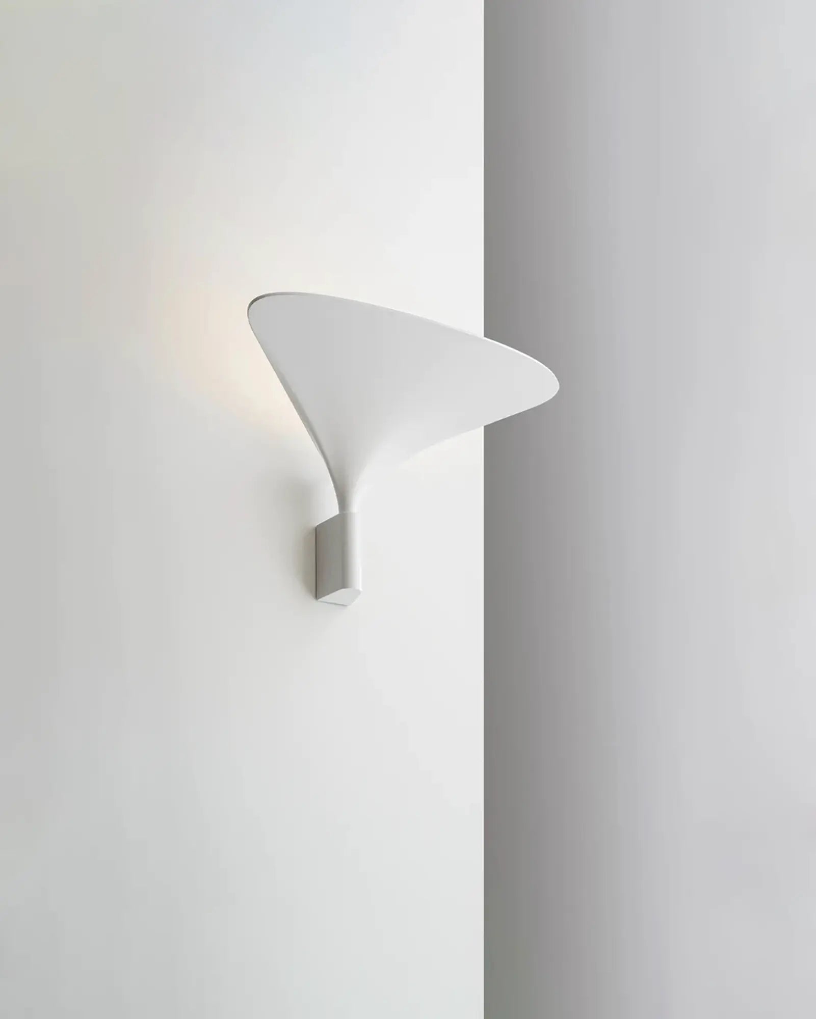 Sunset contemporary wall light