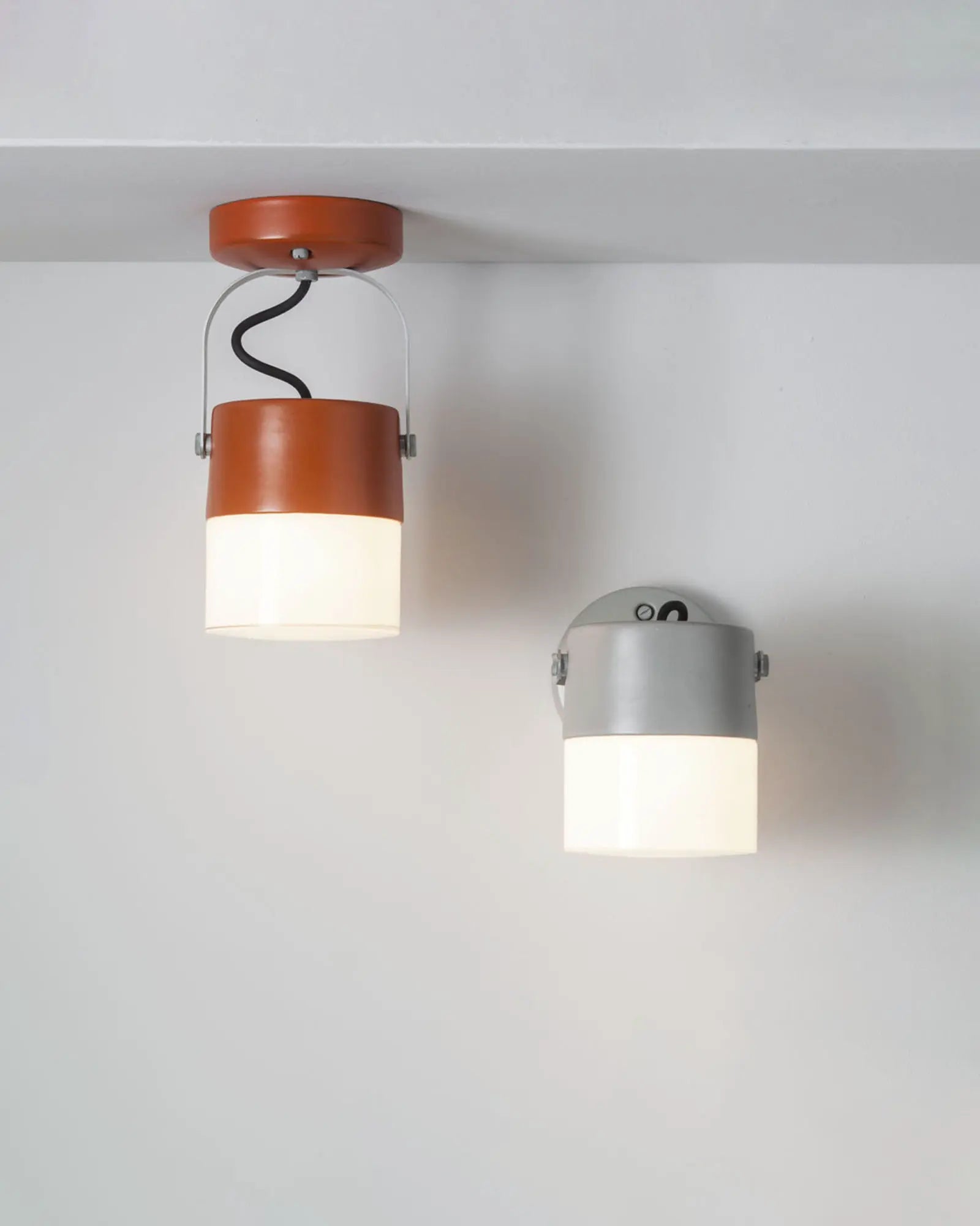 Swing wall and downlight