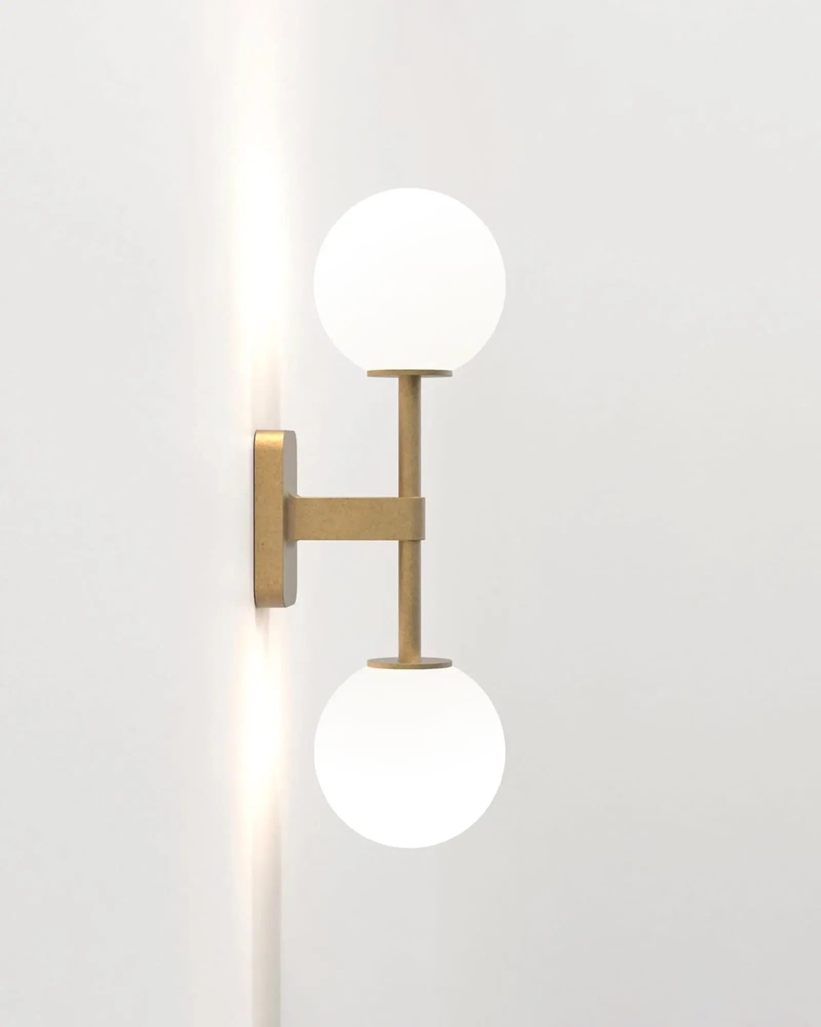 Tacoma twin classic double orb wall light