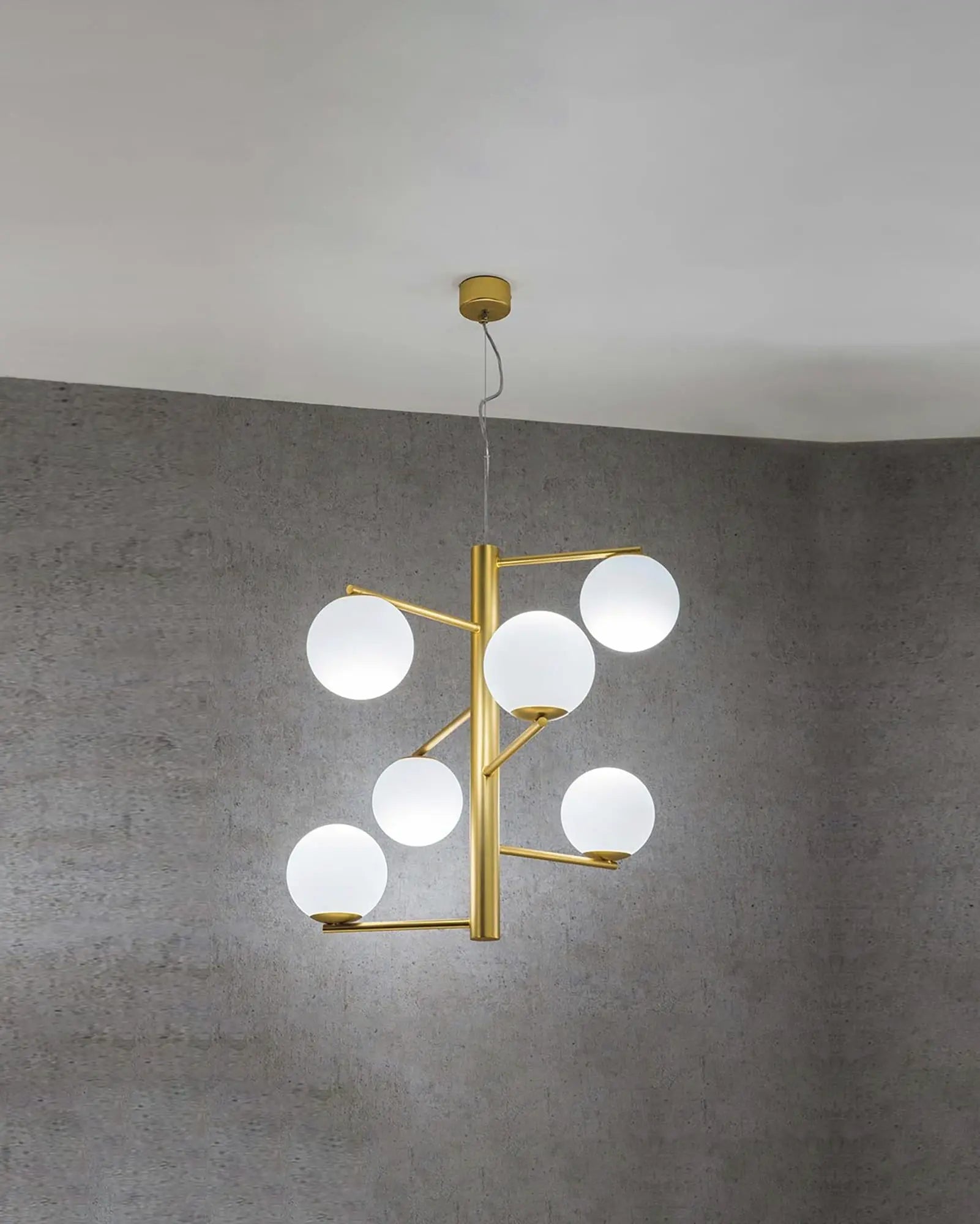 Tin Tin Vertical Pendant