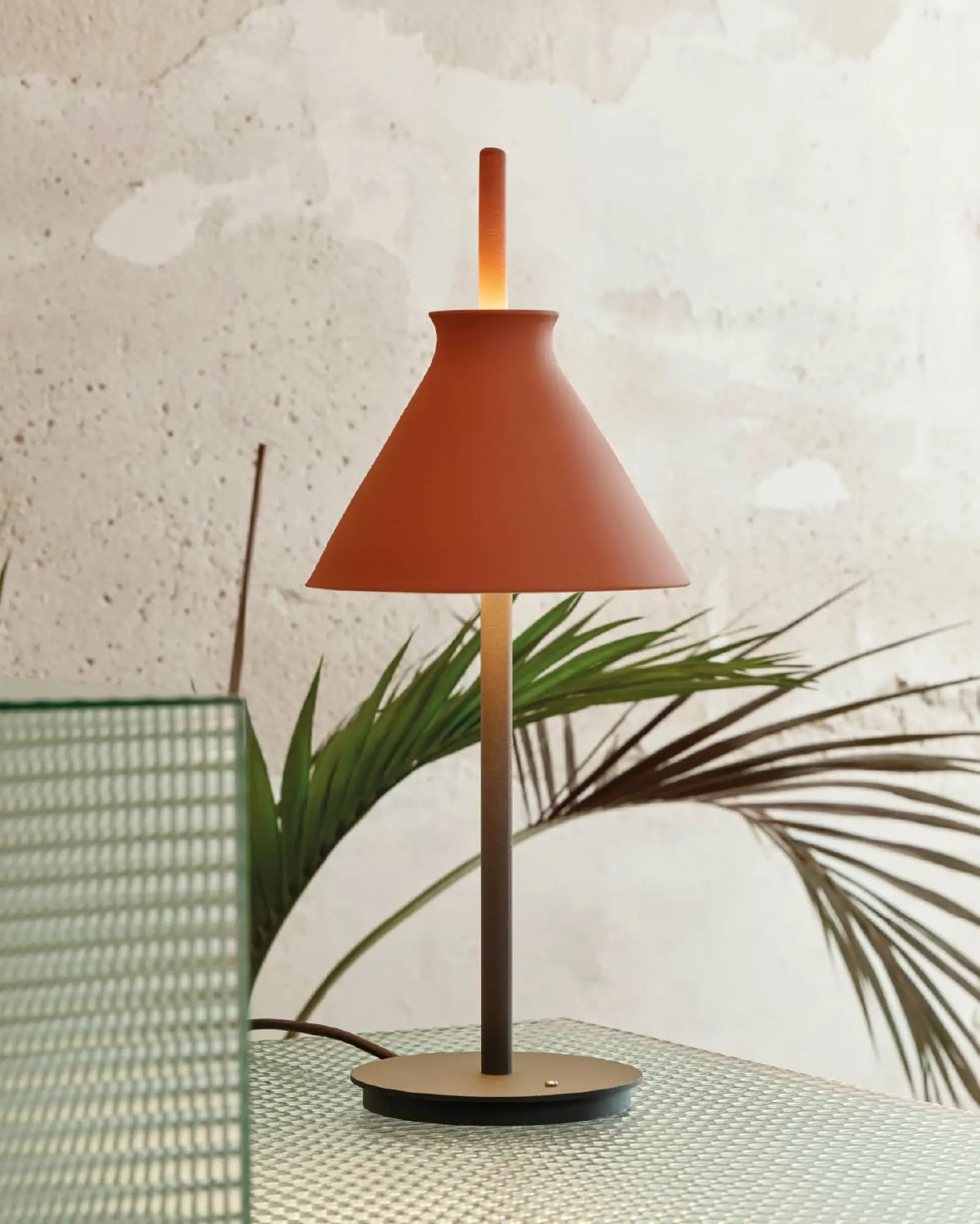 Totana Table Lamp