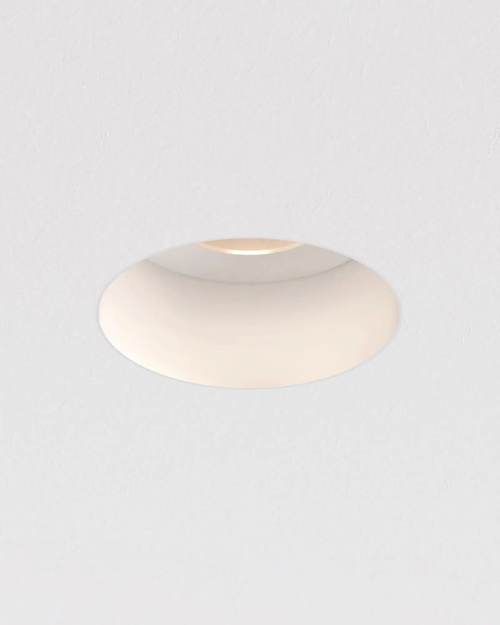 Trimless mini recessed modern downlight