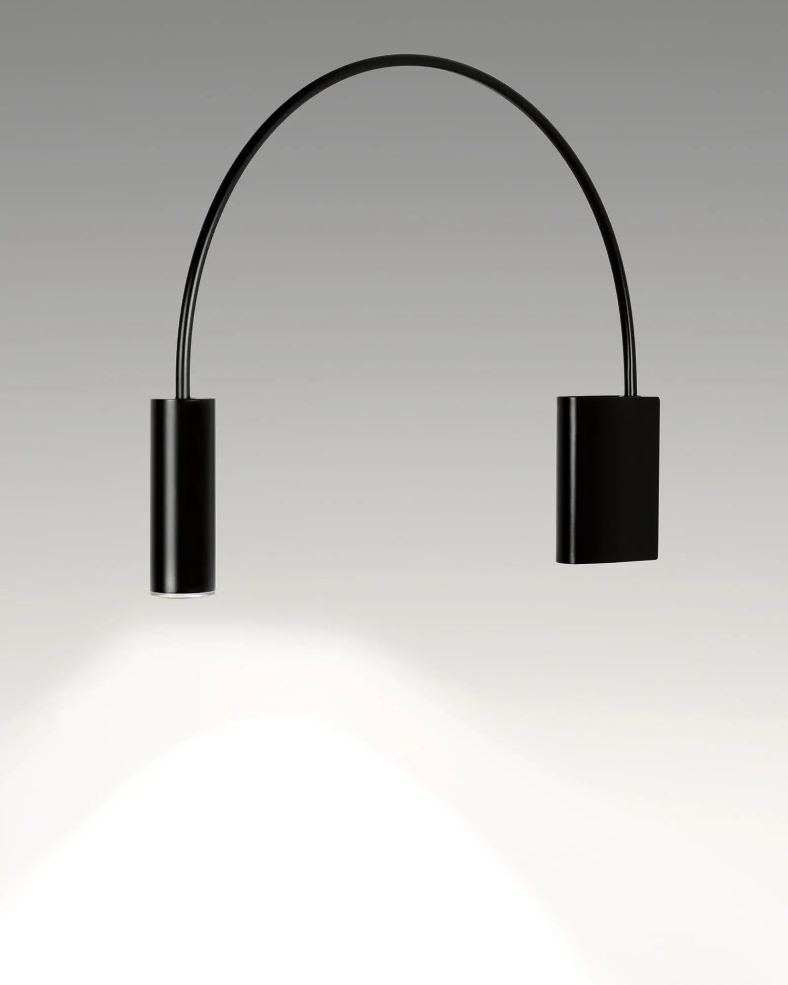 Volta wall light