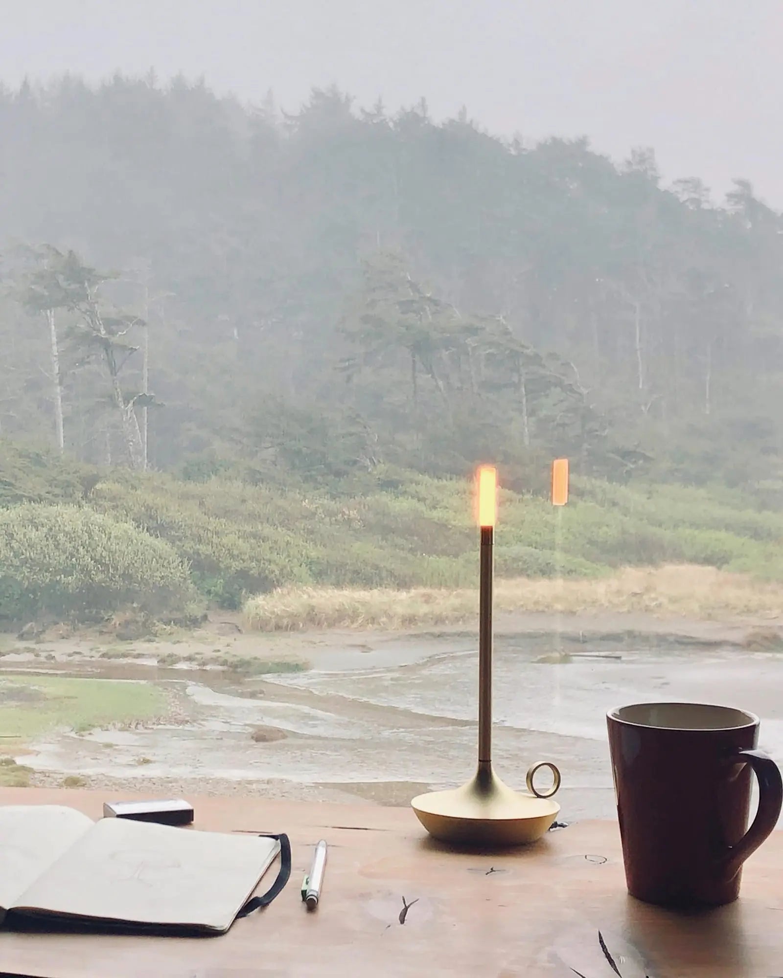 Wick Table lamp on a desk