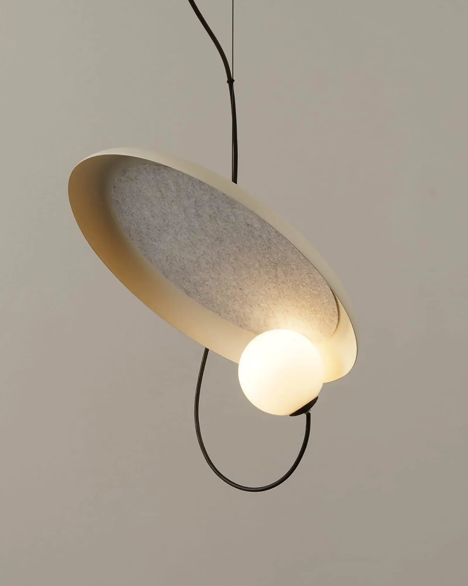 Wire pendant light
