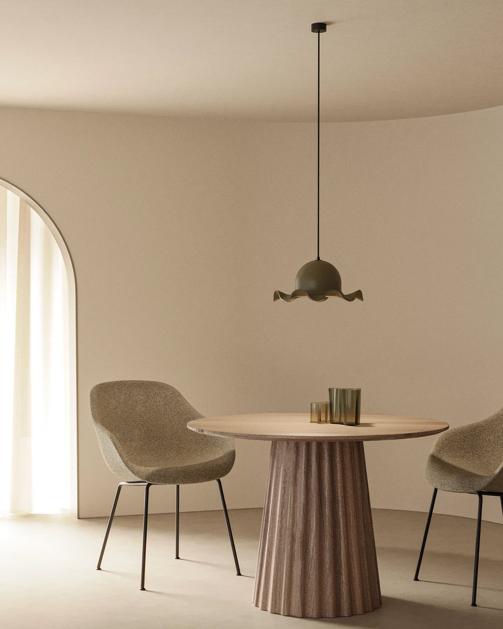 Chapeau Wave Pendant Light