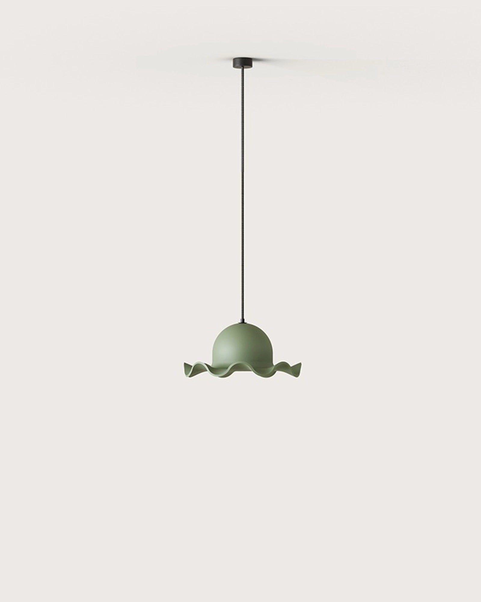 Chapeau Wave Pendant Light