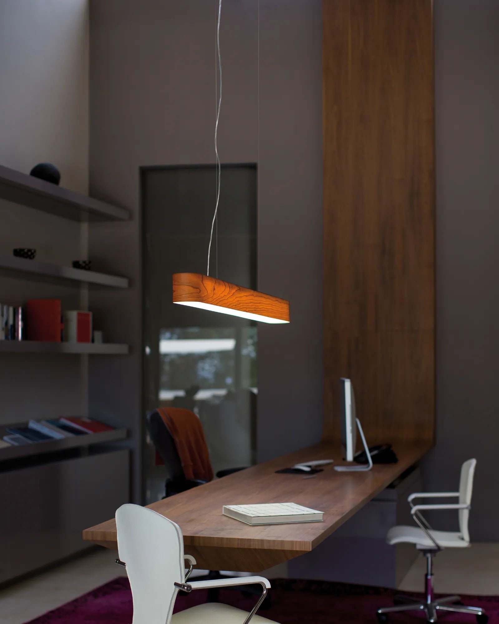 I-Club Slim Pendant Light