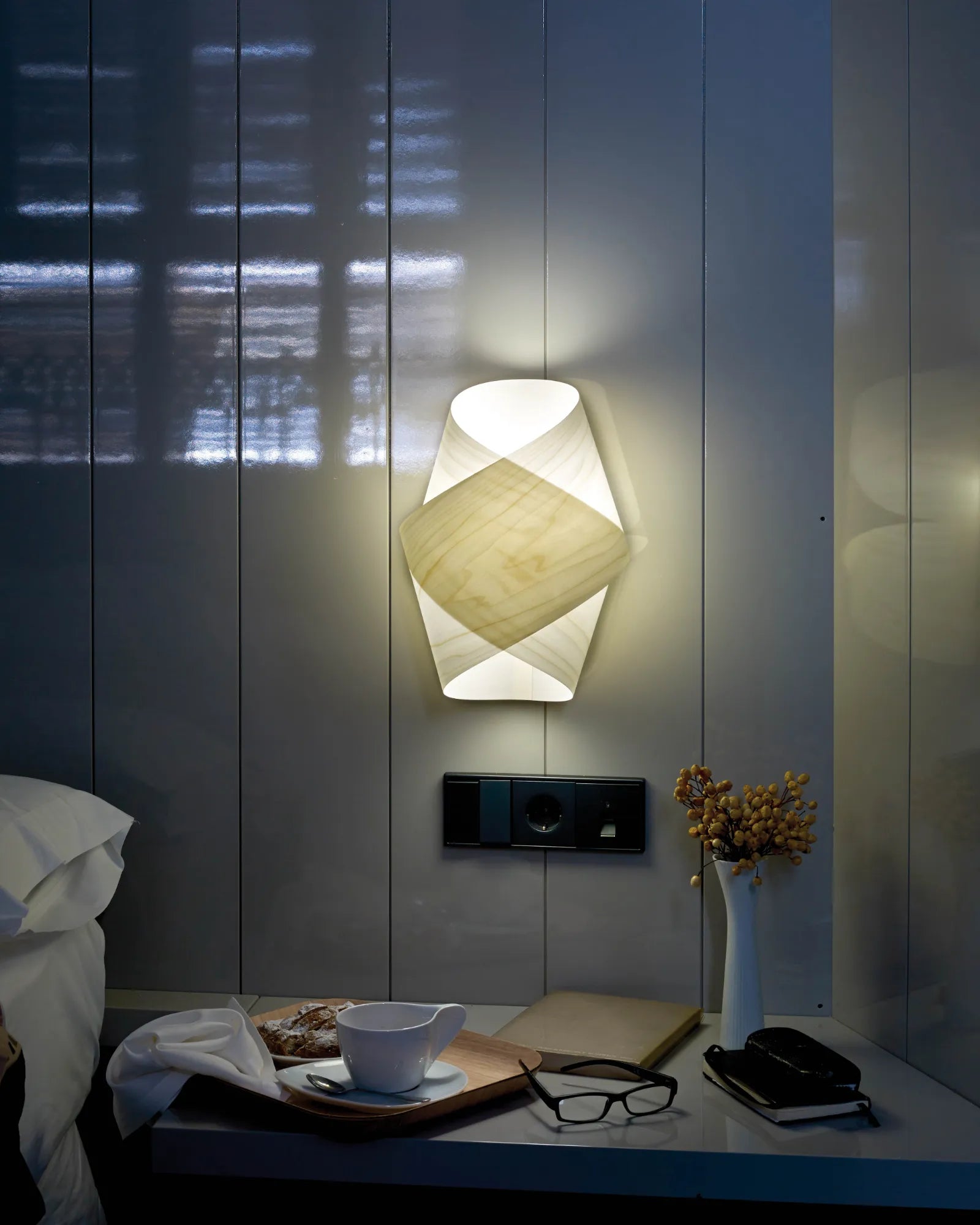 Orbit Wall Light