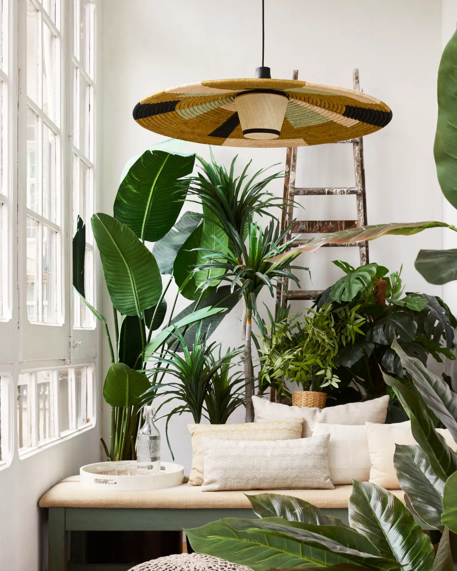 Parrot Grande Pendant Light