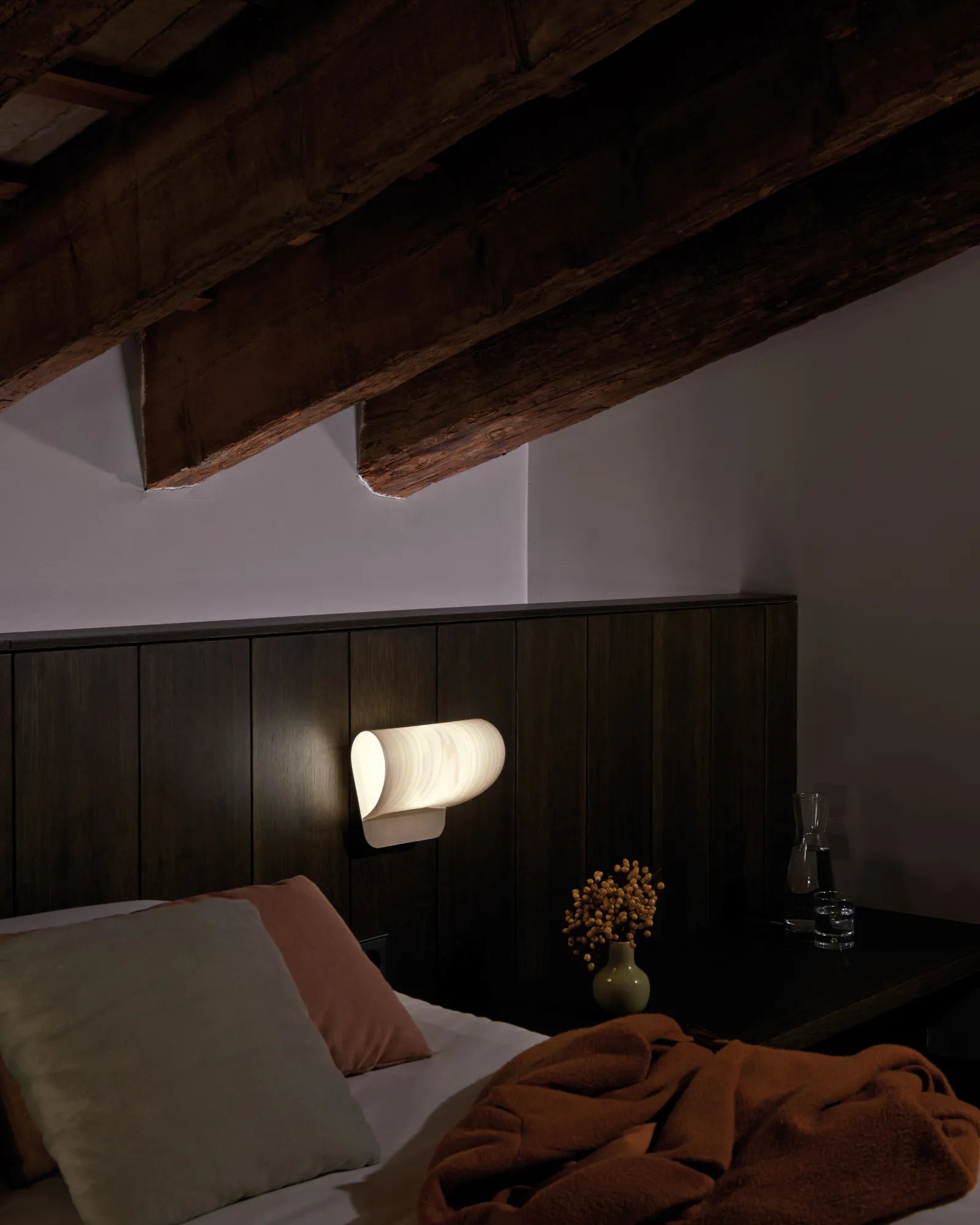 Pleg Wall Light - Ex Display