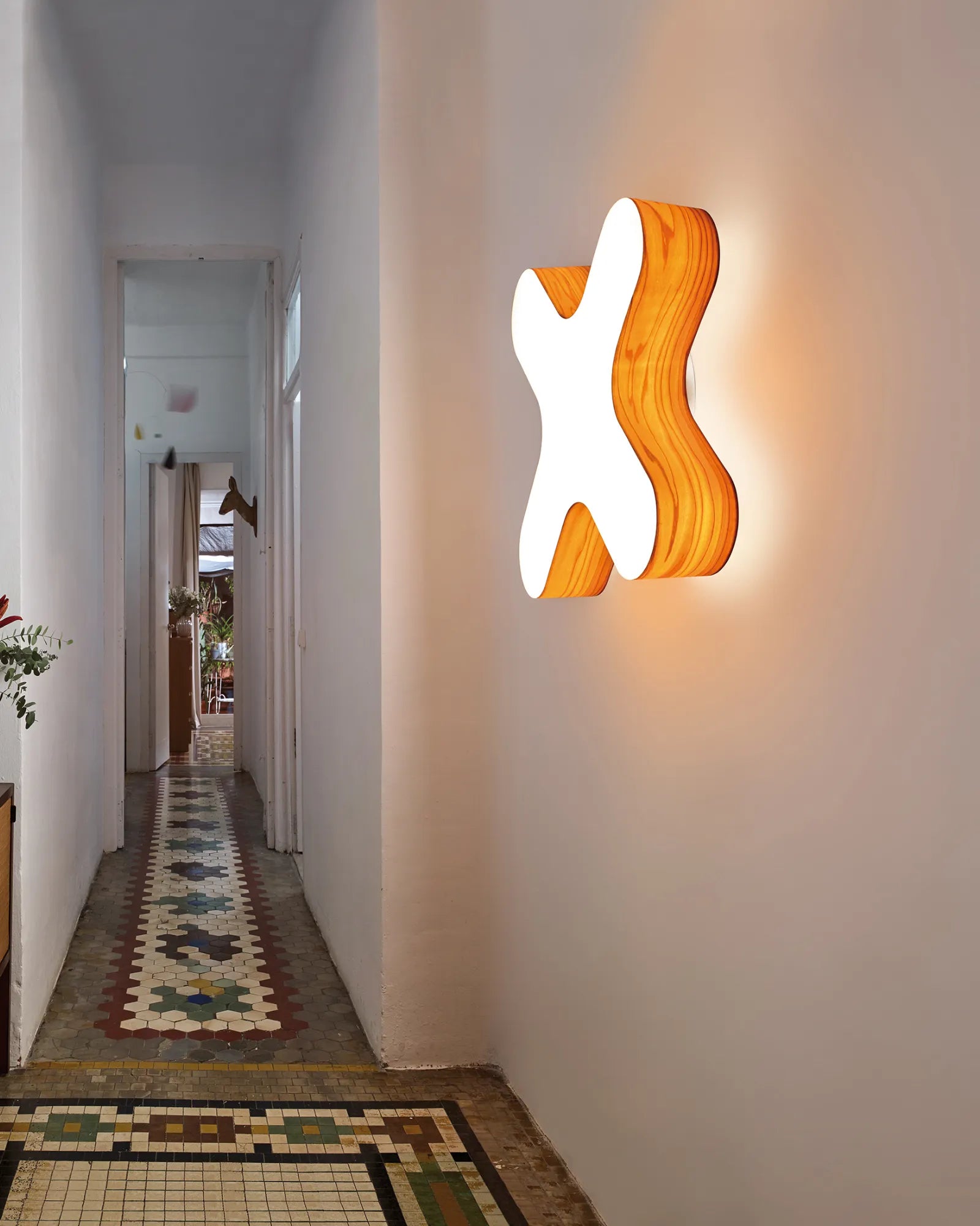 X-Club Wall Light