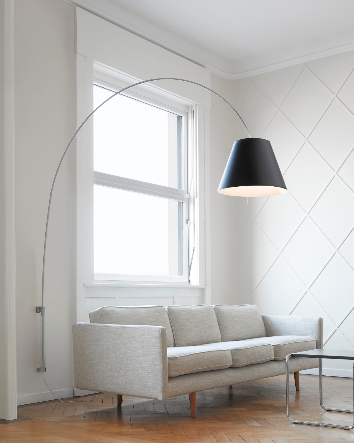 Lady Costanza Wall Light