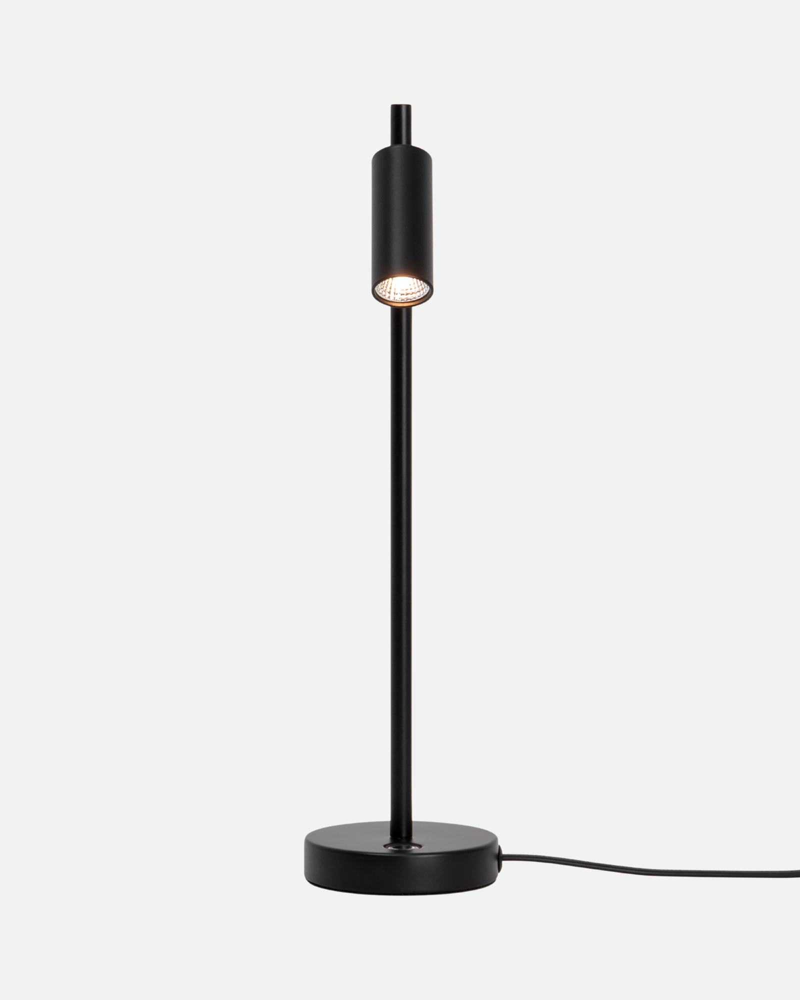 Omari Table Lamp