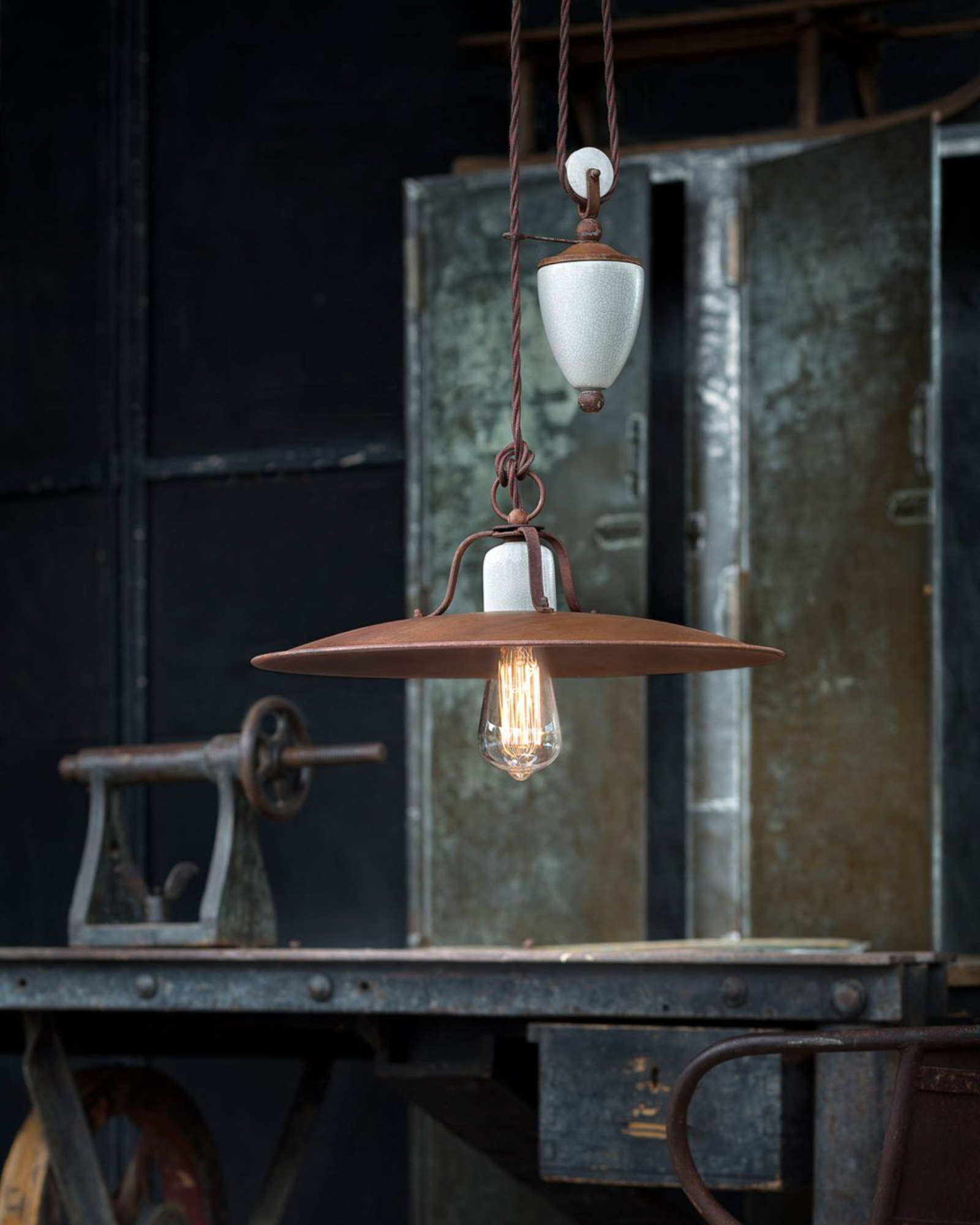 Grunge Counterweight Pendant Light