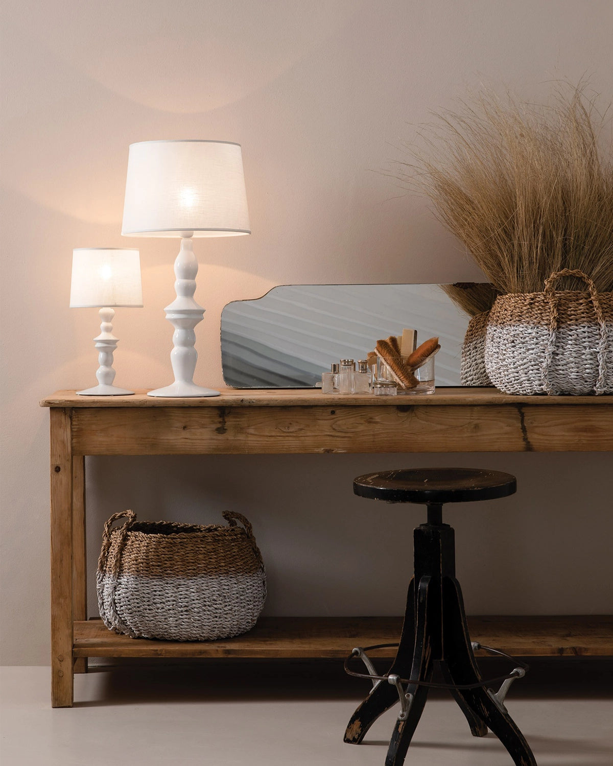 Ali E Baba Table Lamp