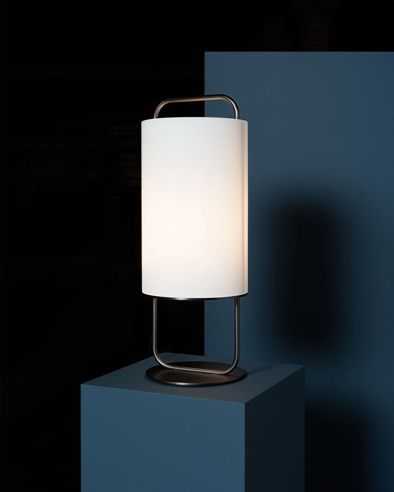 Alistair M Table Lamp