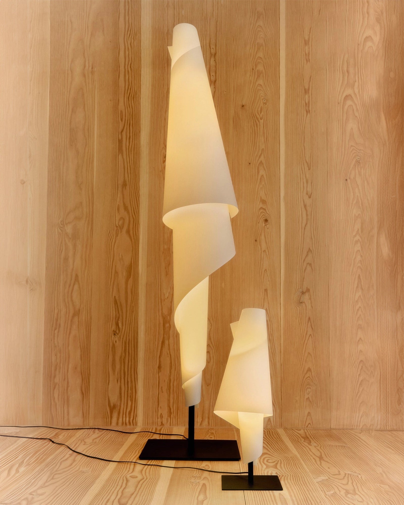 Alta Costura Floor Lamp