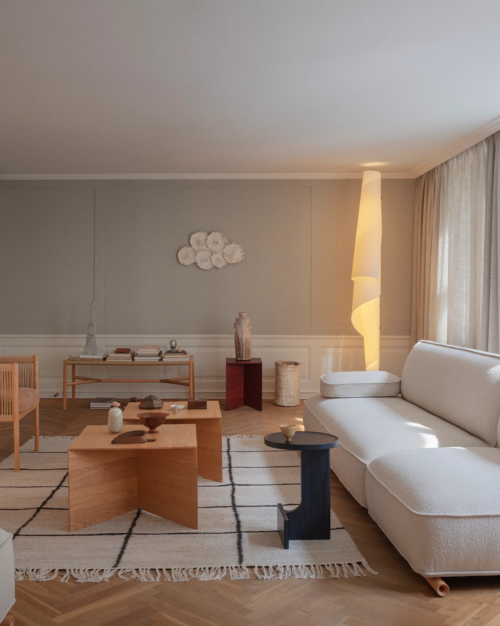Alta Costura Floor Lamp
