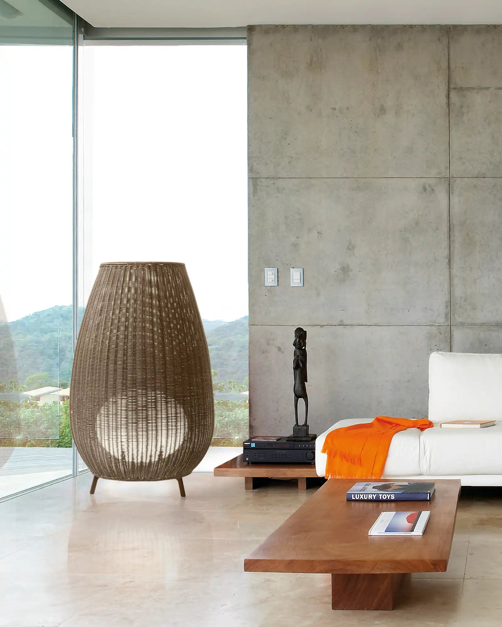 Amphora Floor Lamp