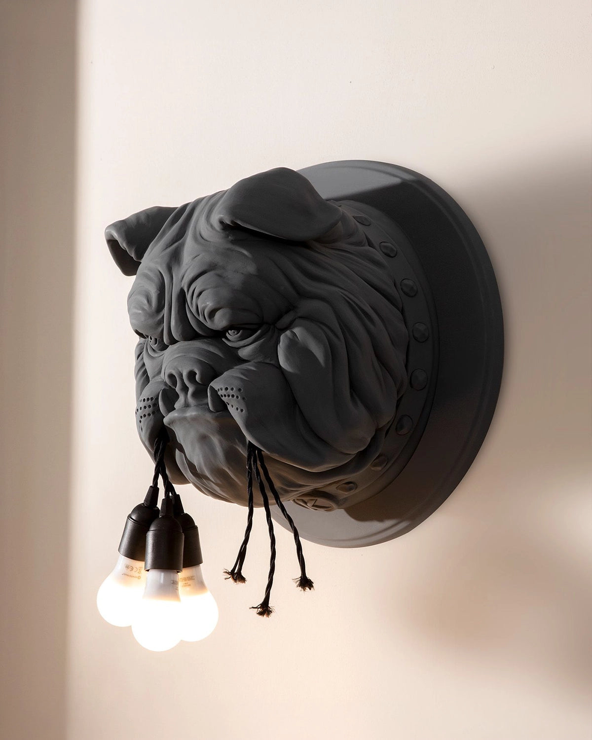 Amsterdam Wall Light