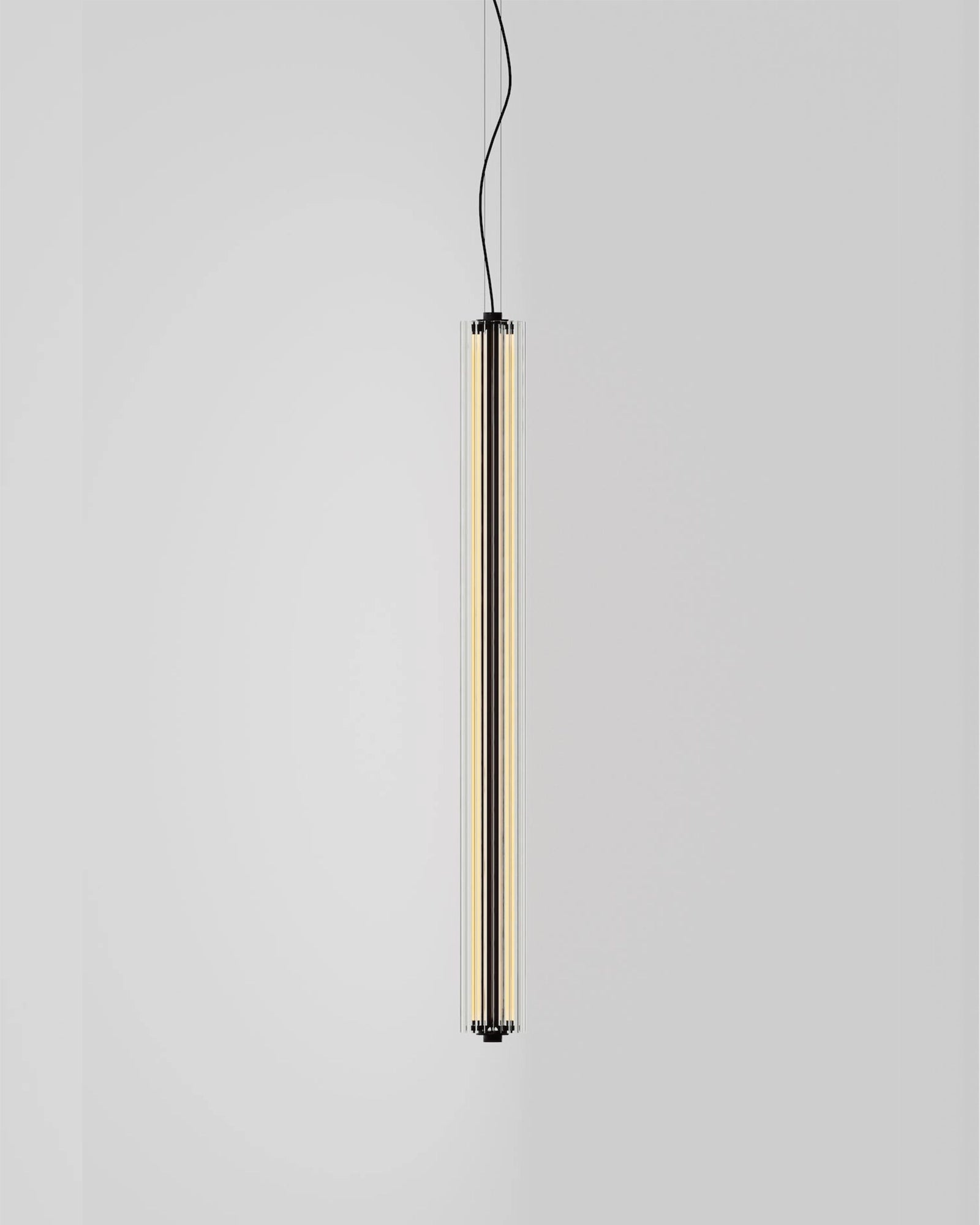 B15 Vertical Pendant Light