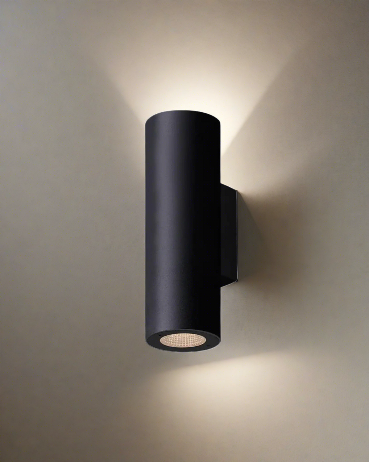 Barro Up & Down Wall Light | White | Nook Collections