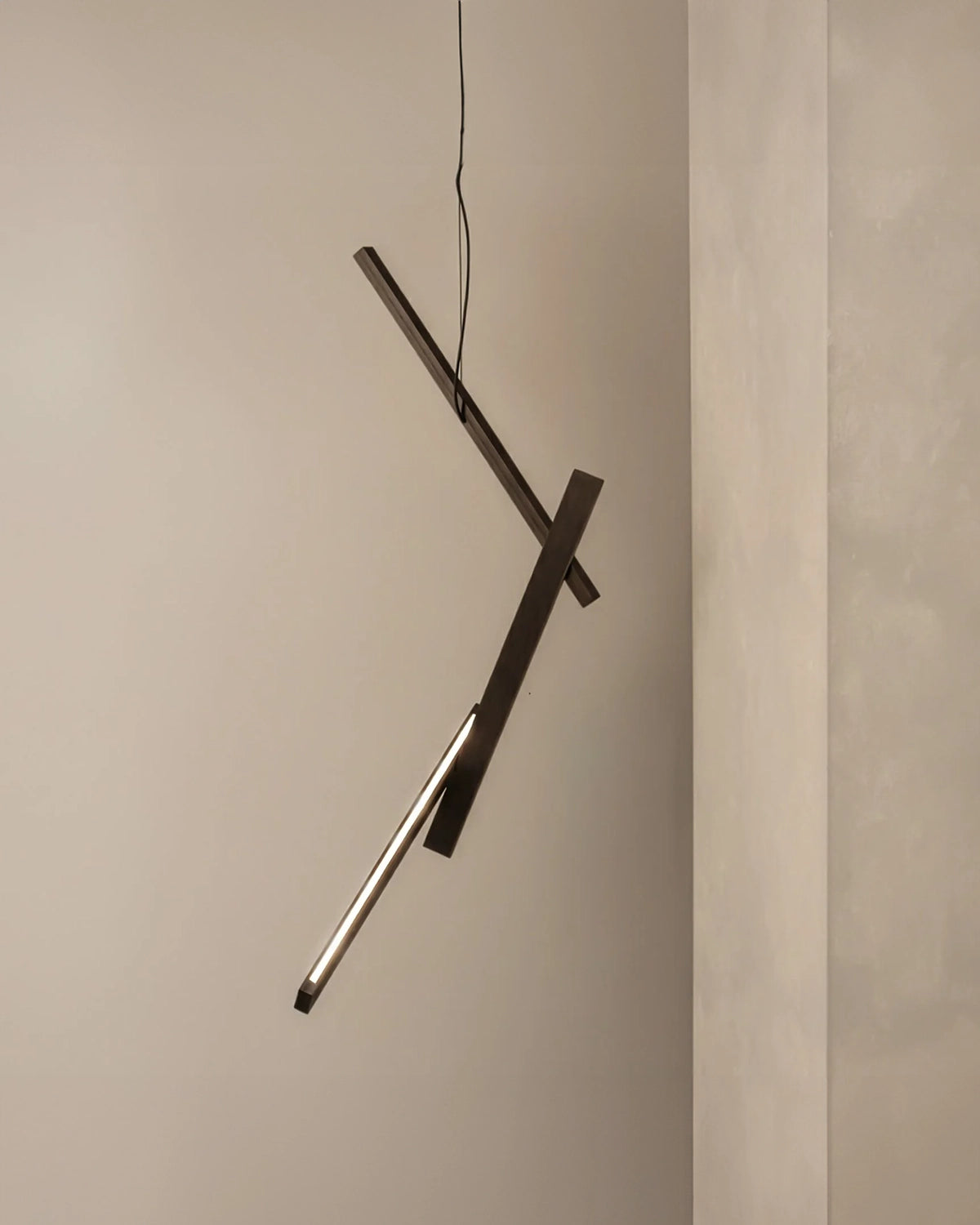 Bloc Vertical Pendant Light