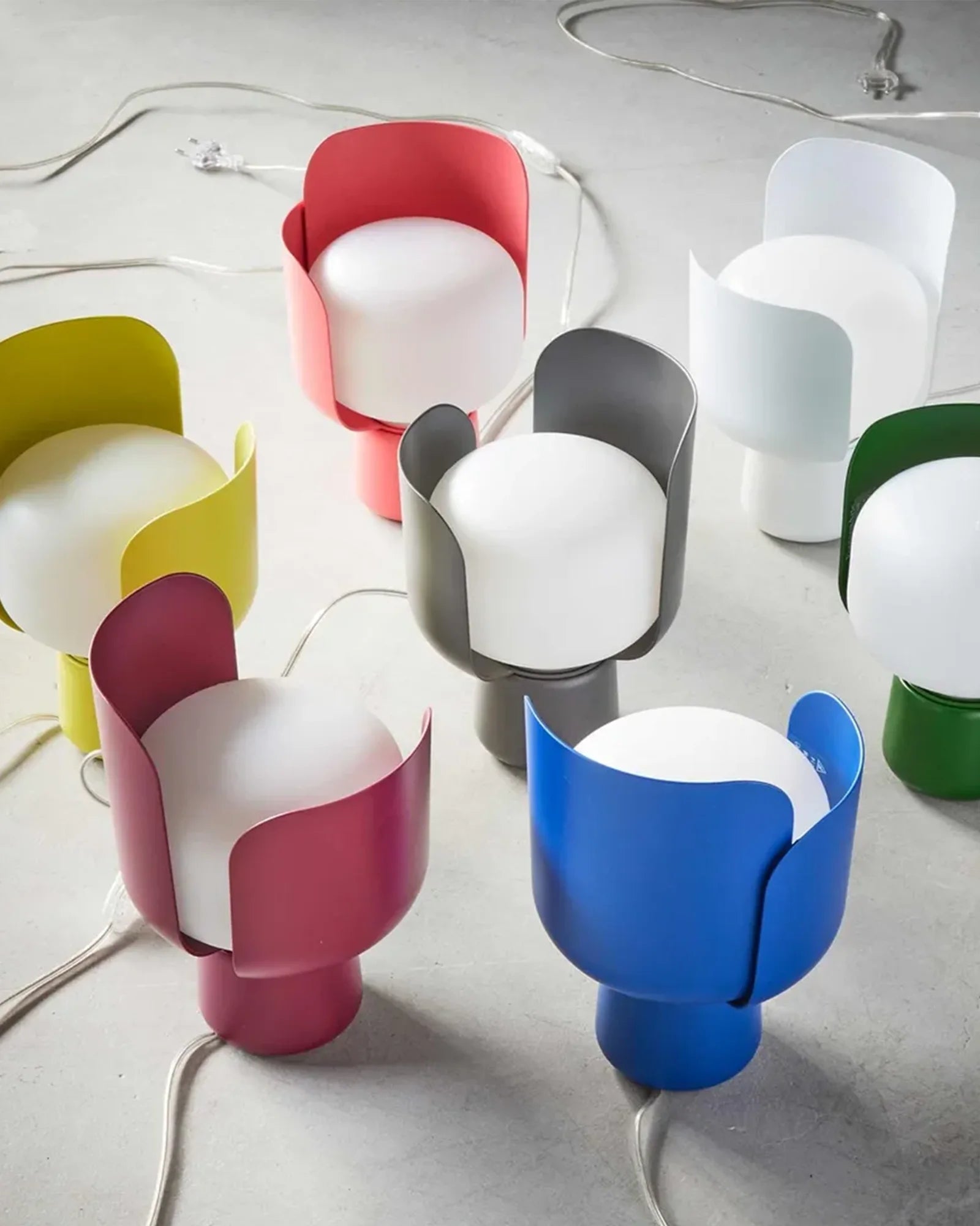 Blom Table Lamp