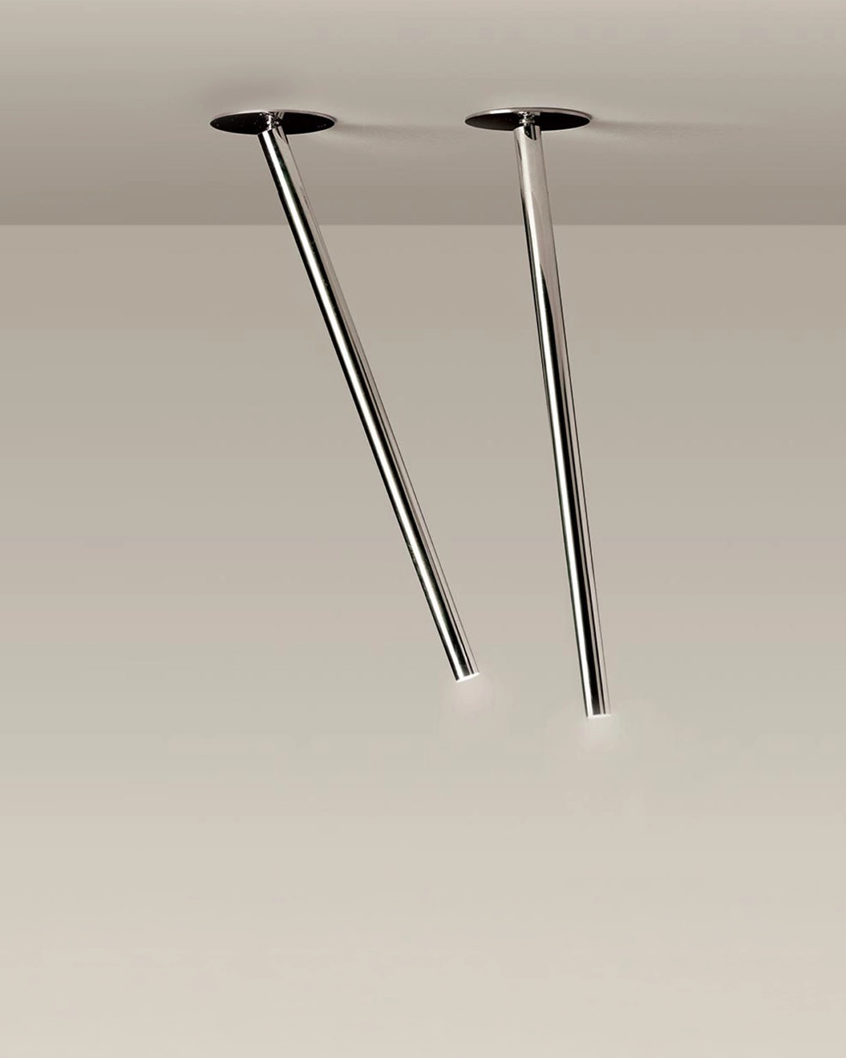 Canna Nuda Metallo Ceiling Light