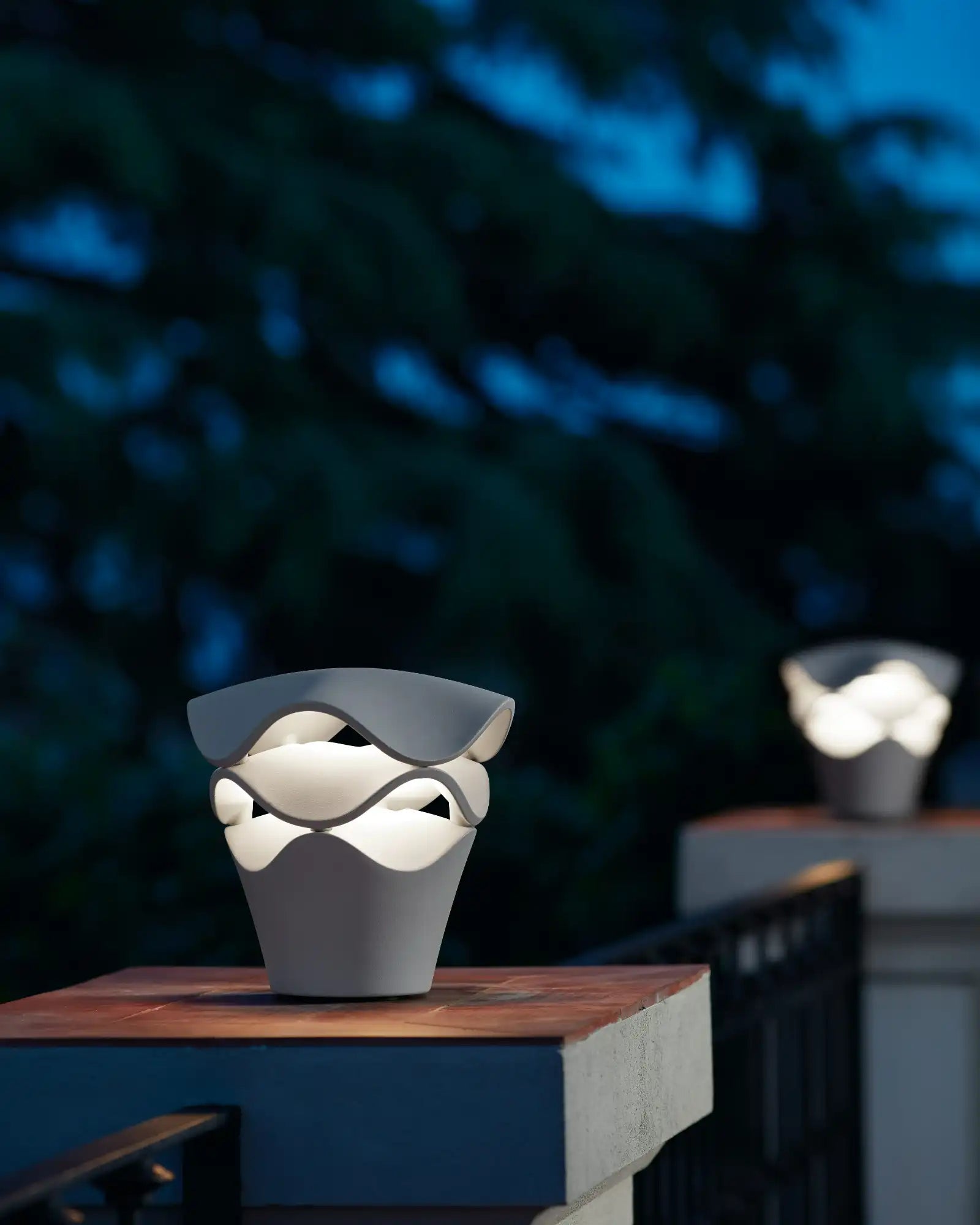 Cornet Garden Light