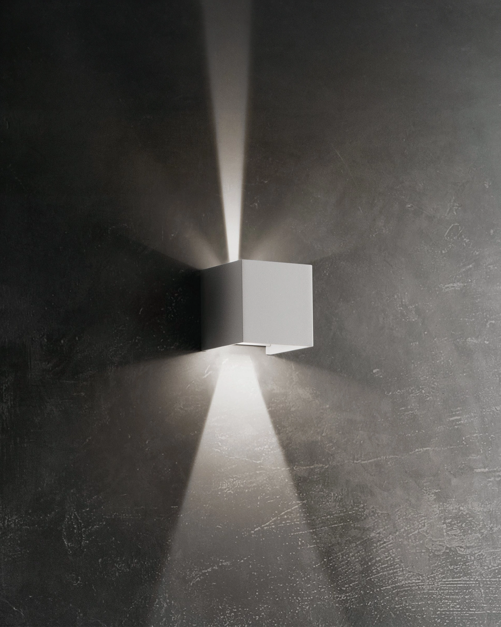 Cubetto Outdoor Wall Light