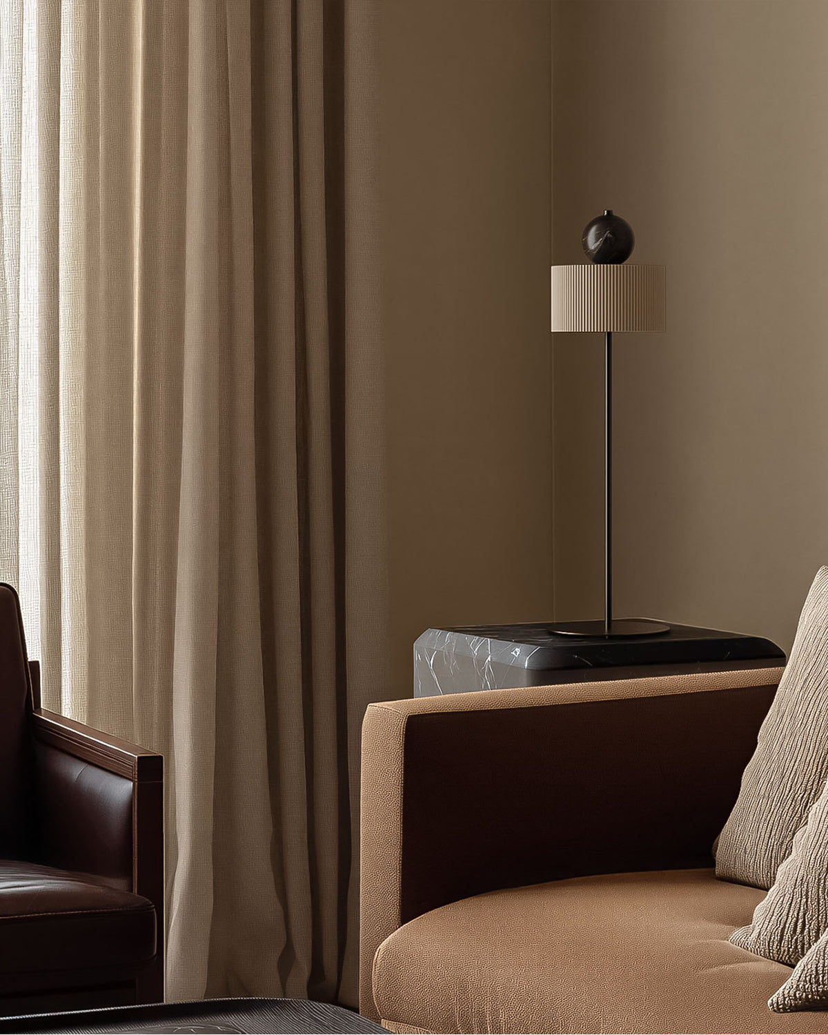 Curn Table Lamp