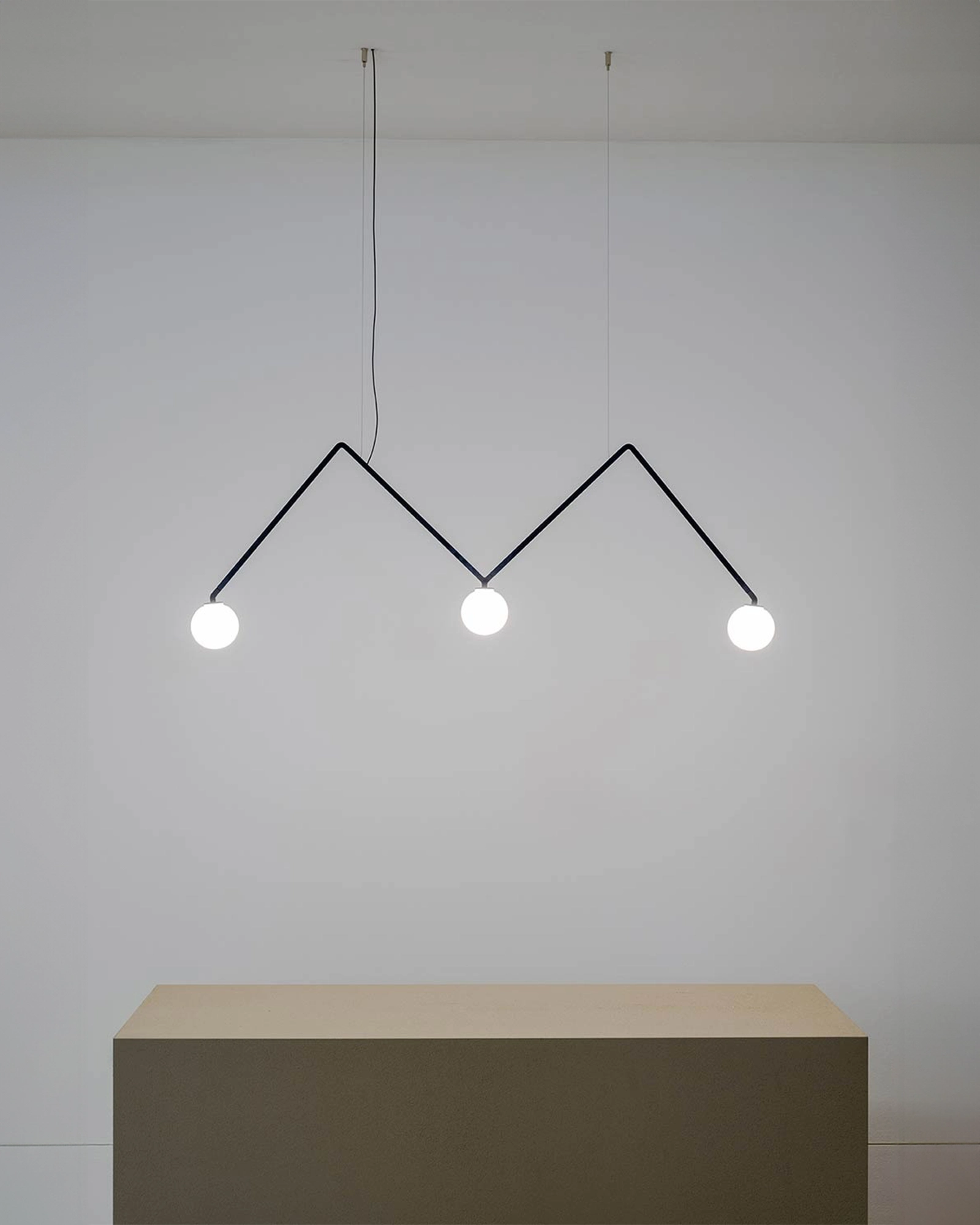 Dabliu Pendant Light