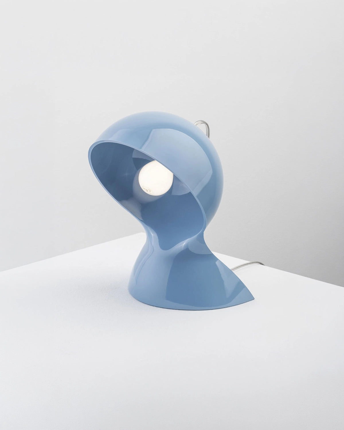 Dalu Table Lamp