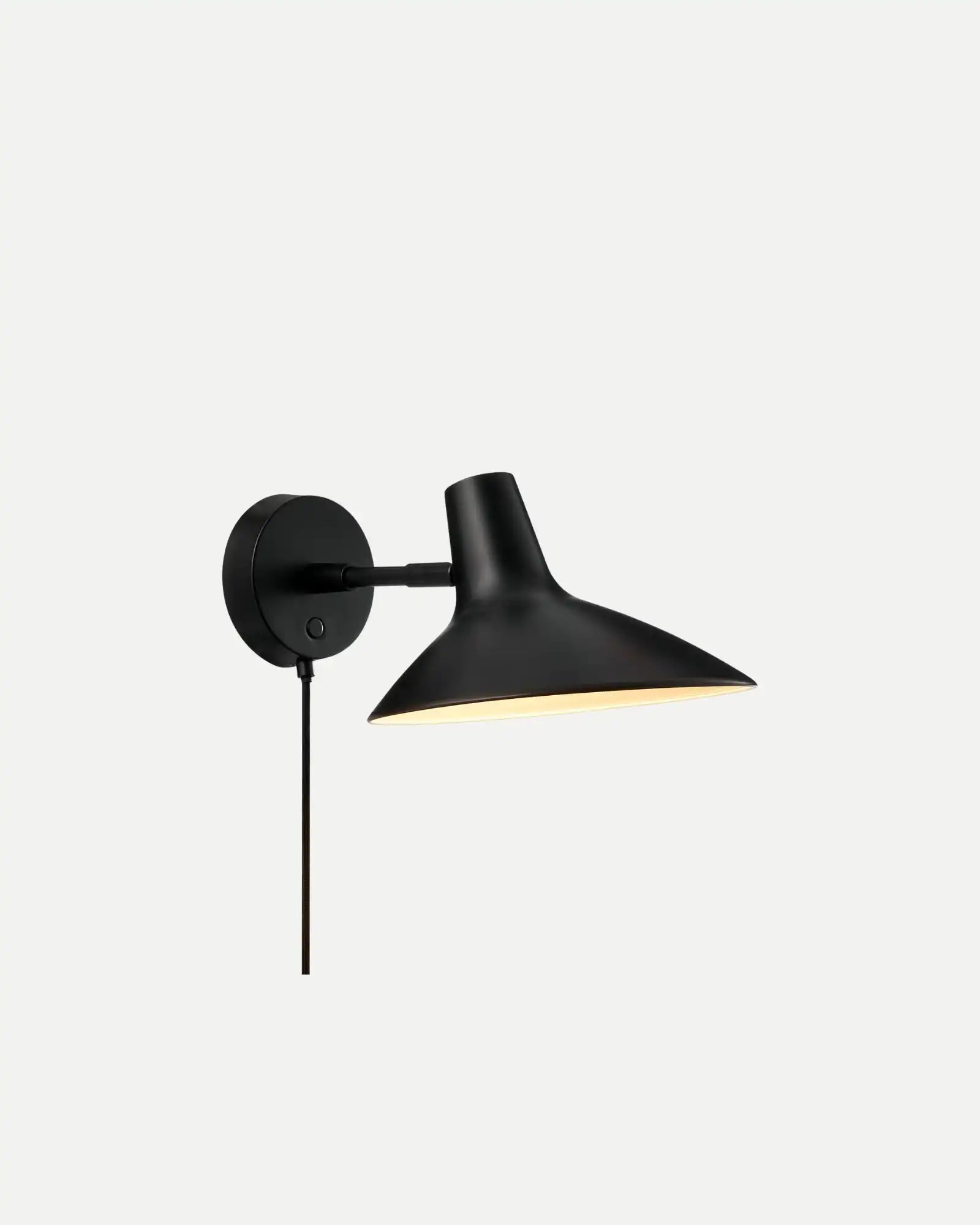 Darci Short Wall Light by Axo Light | Nook Collections