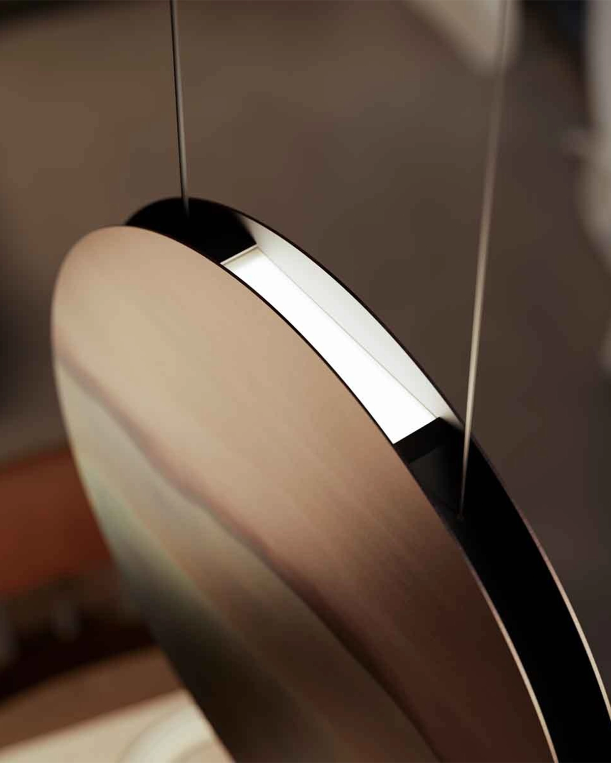 Dea Pendant Light
