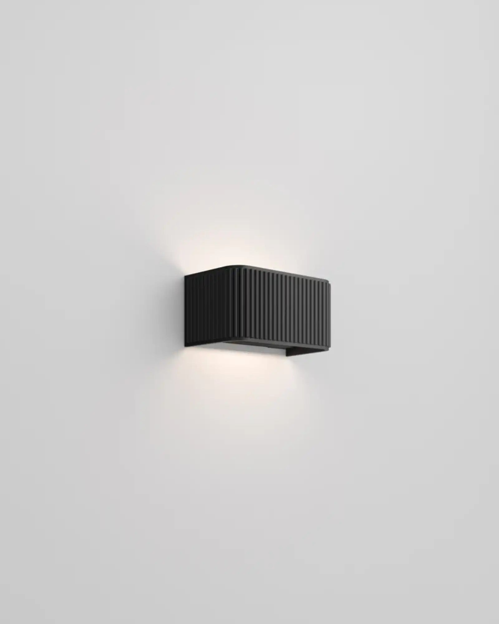 Dresscode Wall Light