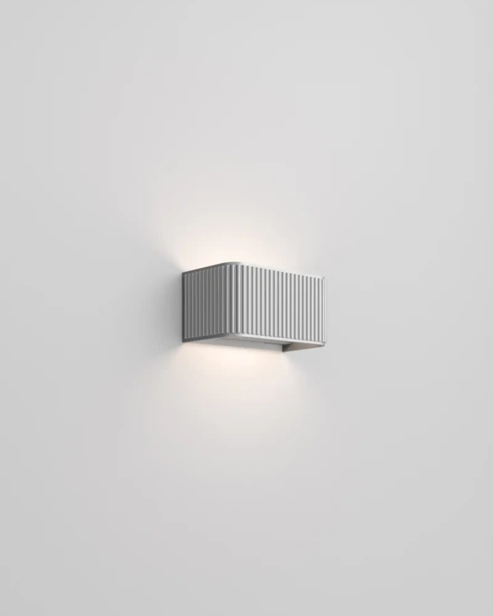 Dresscode Wall Light