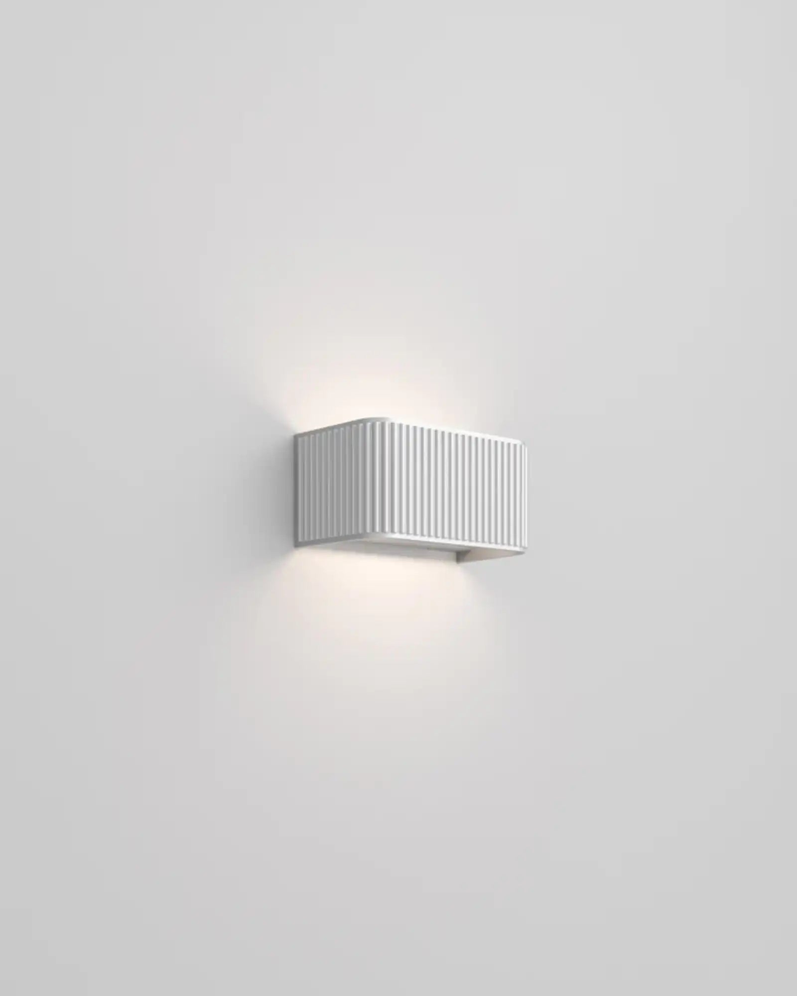 Dresscode Wall Light