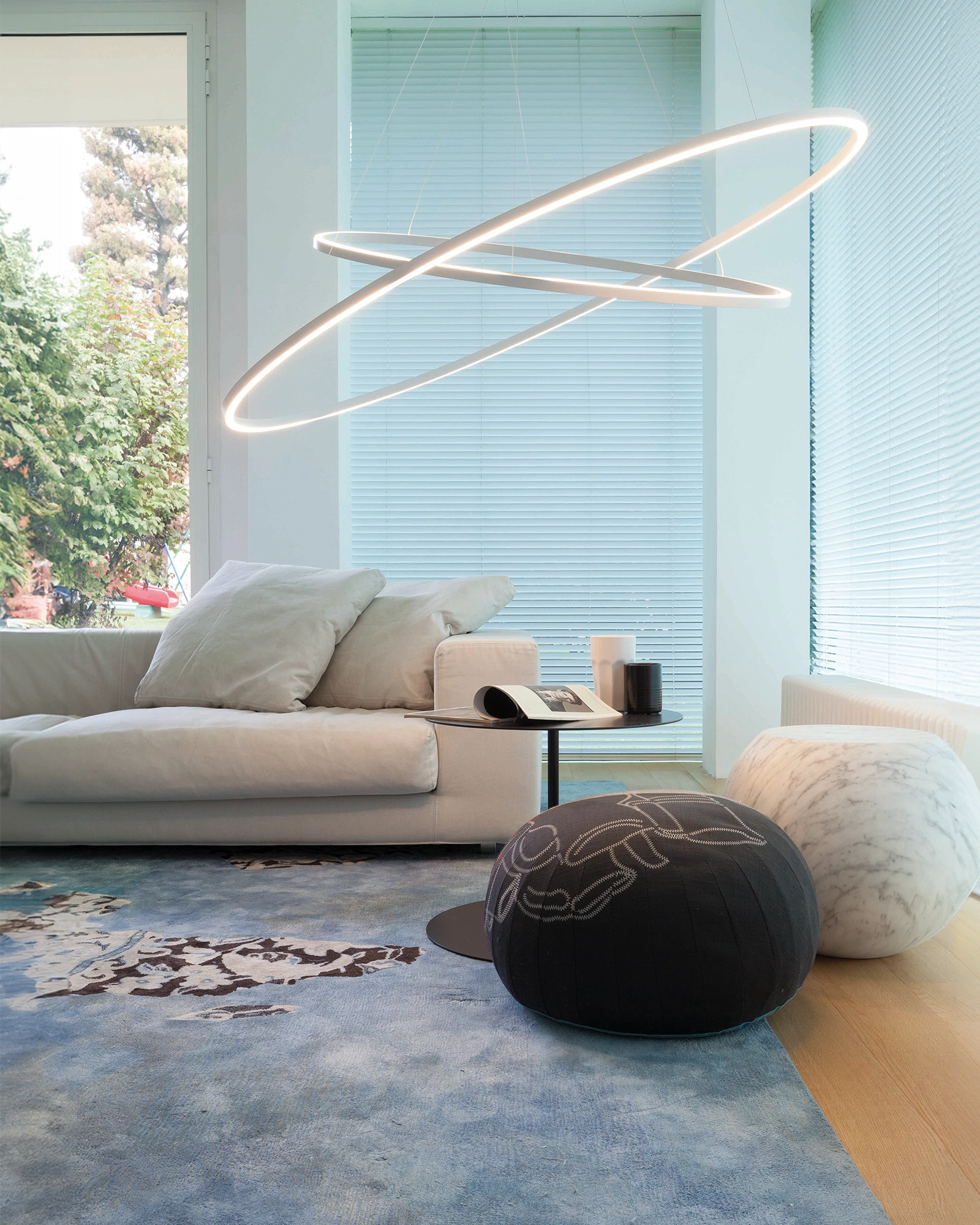 Ellisse Pendant Light