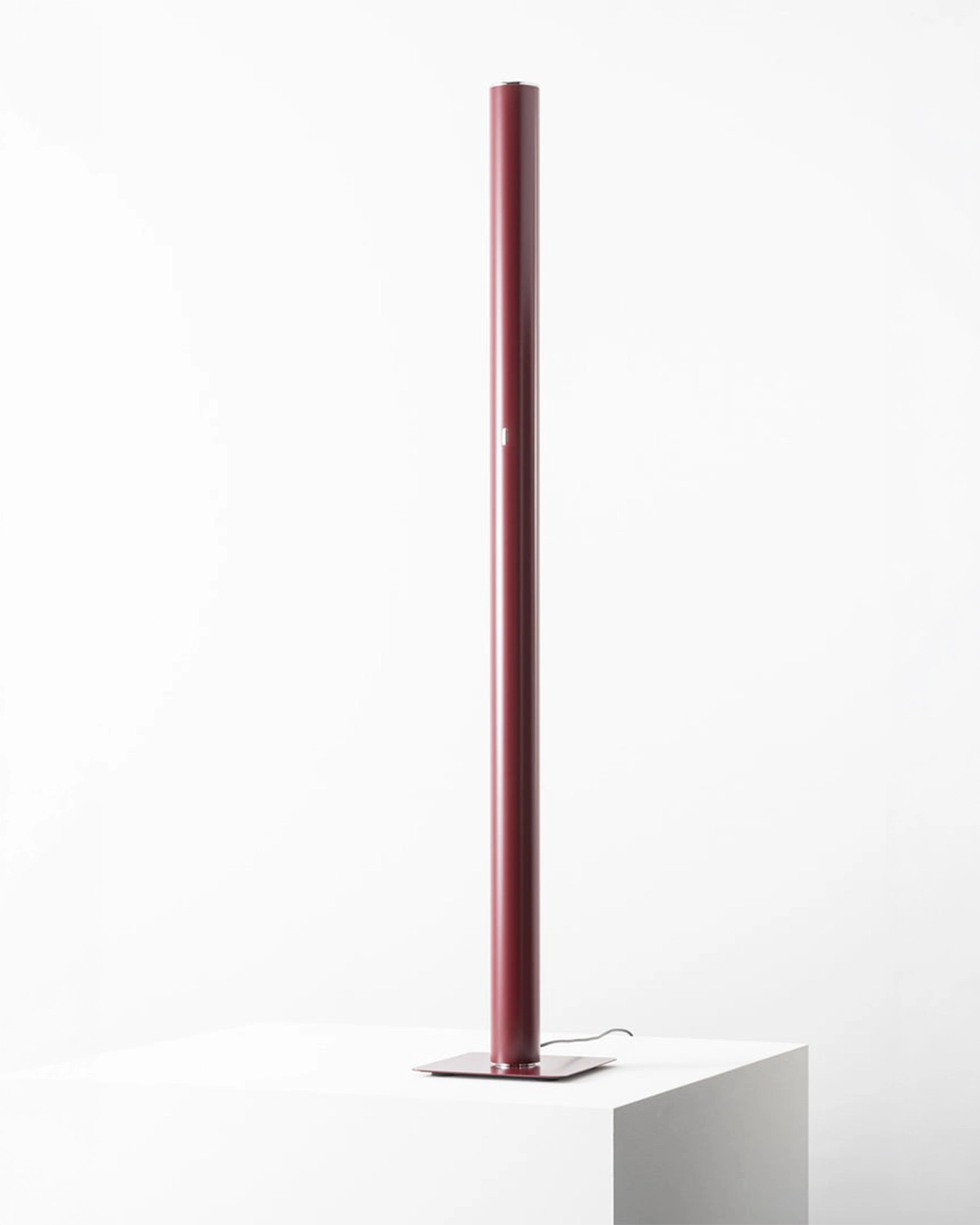 Ilio Floor Lamp