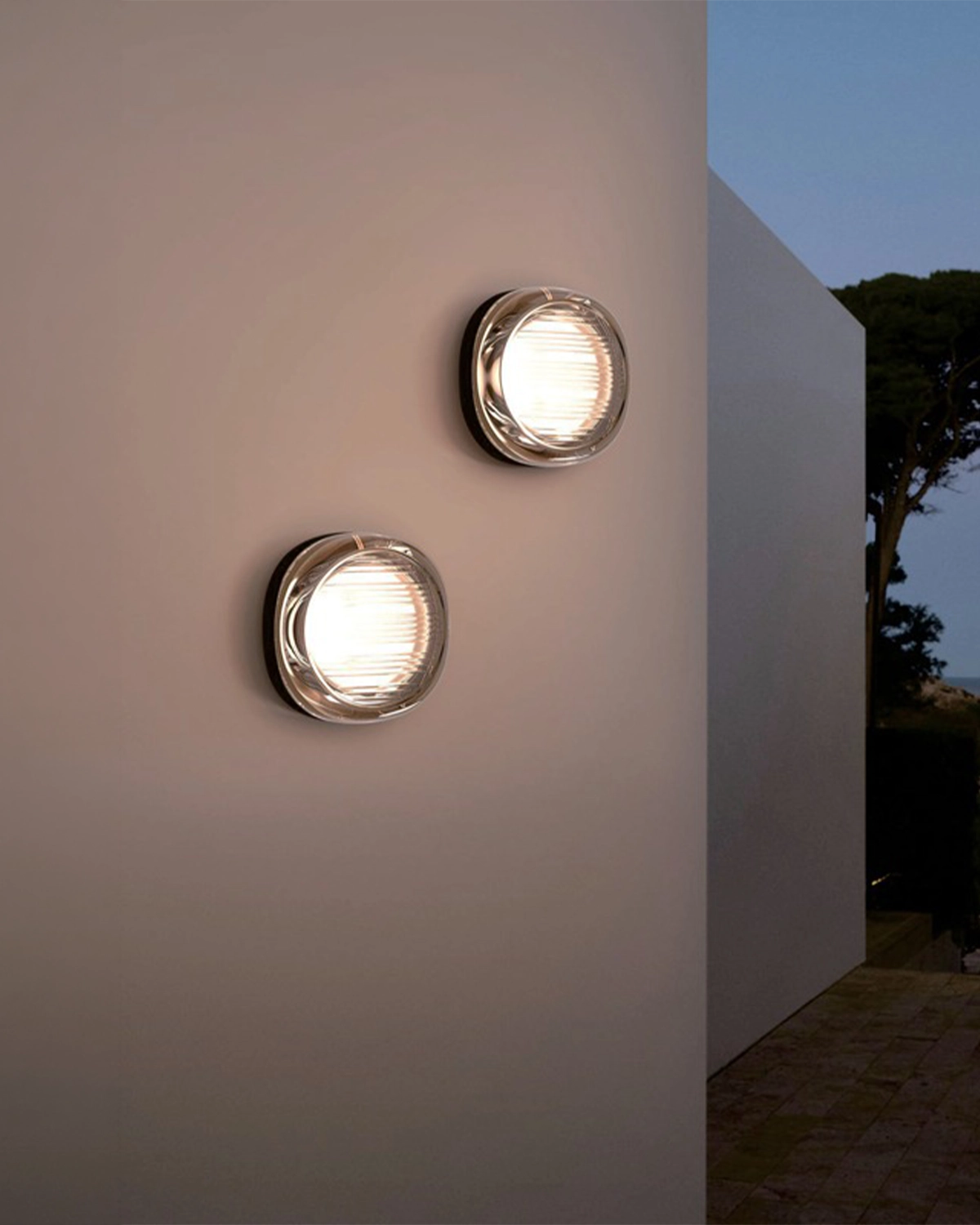 Ilios Outdoor Wall Light
