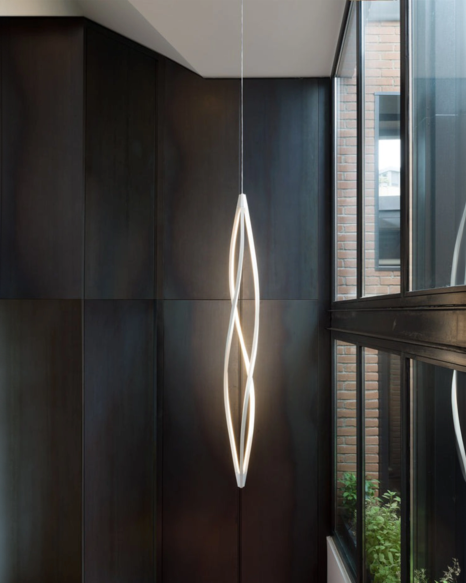 In The Wind Vertical Pendant Light
