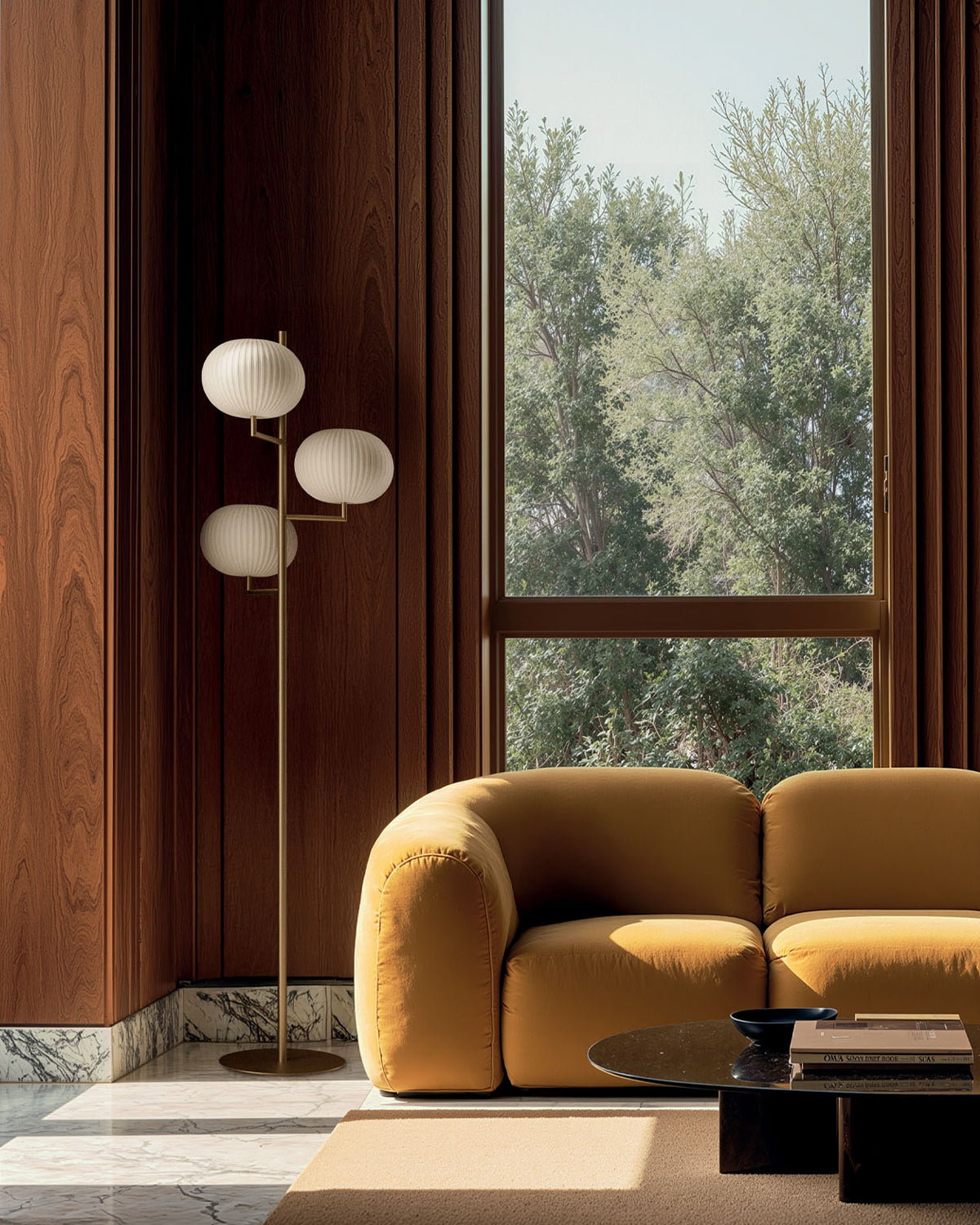 Izro Floor Lamp