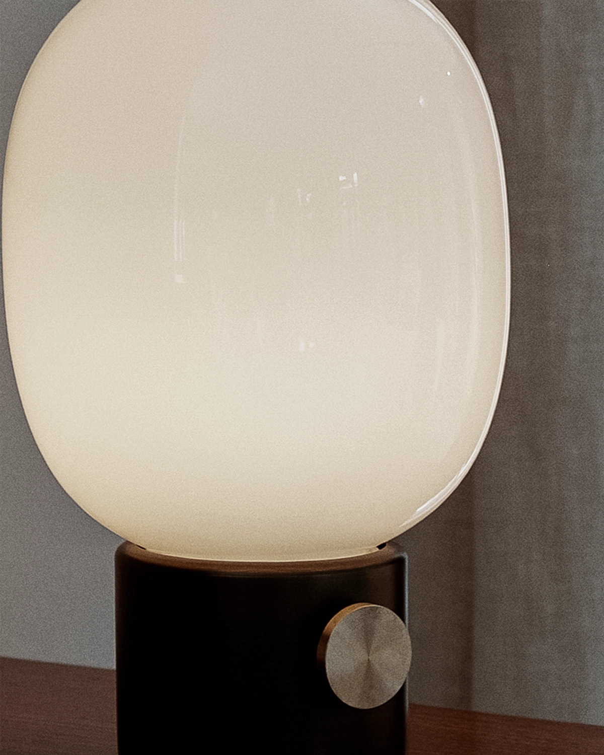 JWDA Portable Table Lamp