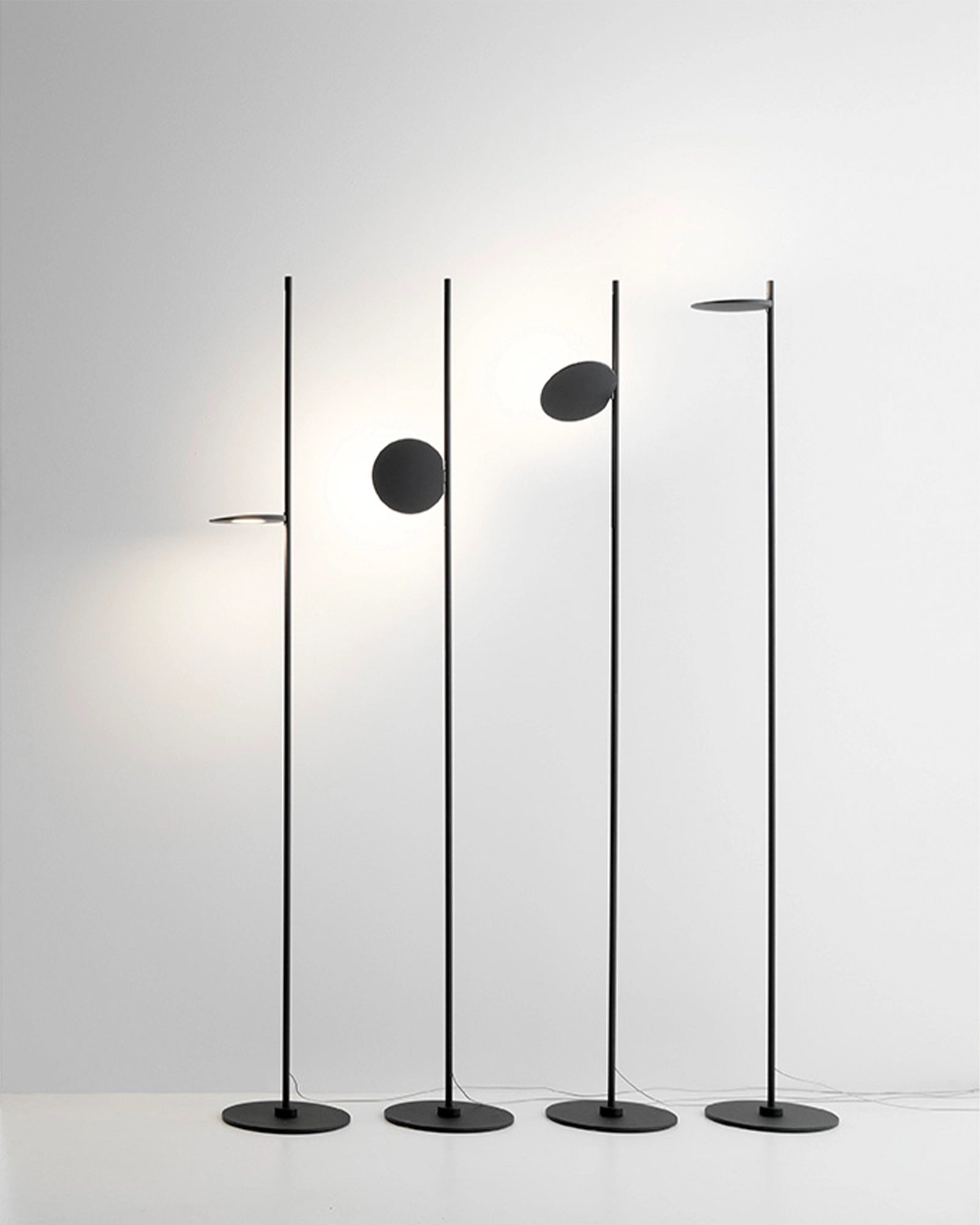 Kimia Floor Lamp