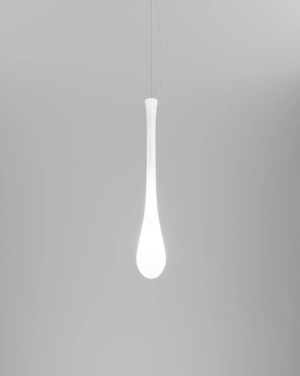 Lacrima Pendant Light