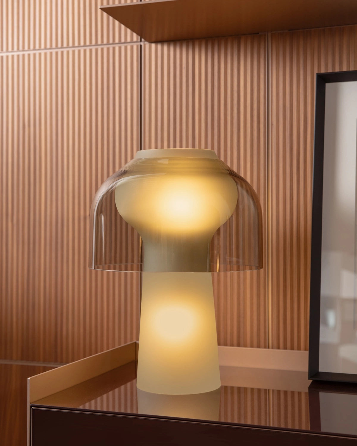 Lilly Table Lamp